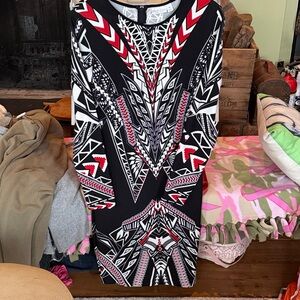 Bisou Bisou Black and Red Tribal Long Sleeve Dress